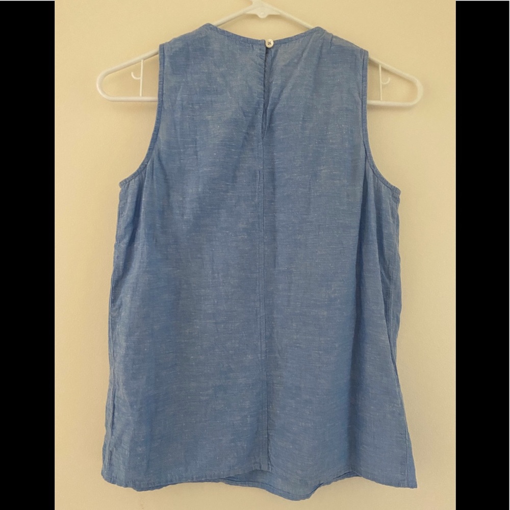 Cute J.Crew Chambray Top - Picture 4 of 4